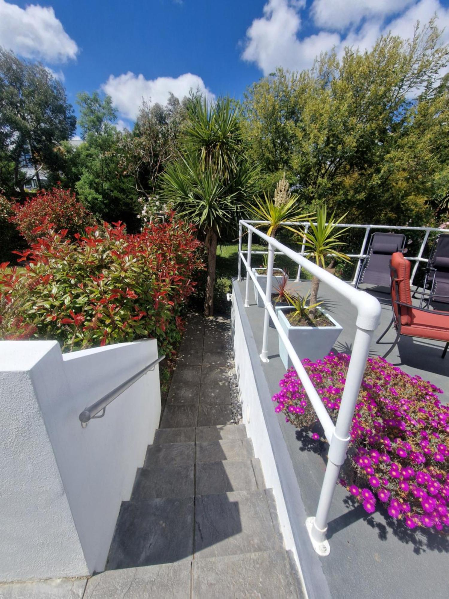 Blue Hills Luxury Apartment, Bay Front With Parking Falmouth Extérieur photo