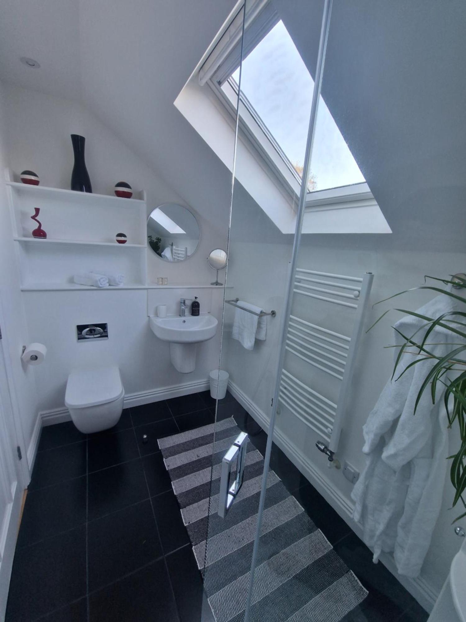 Blue Hills Luxury Apartment, Bay Front With Parking Falmouth Extérieur photo