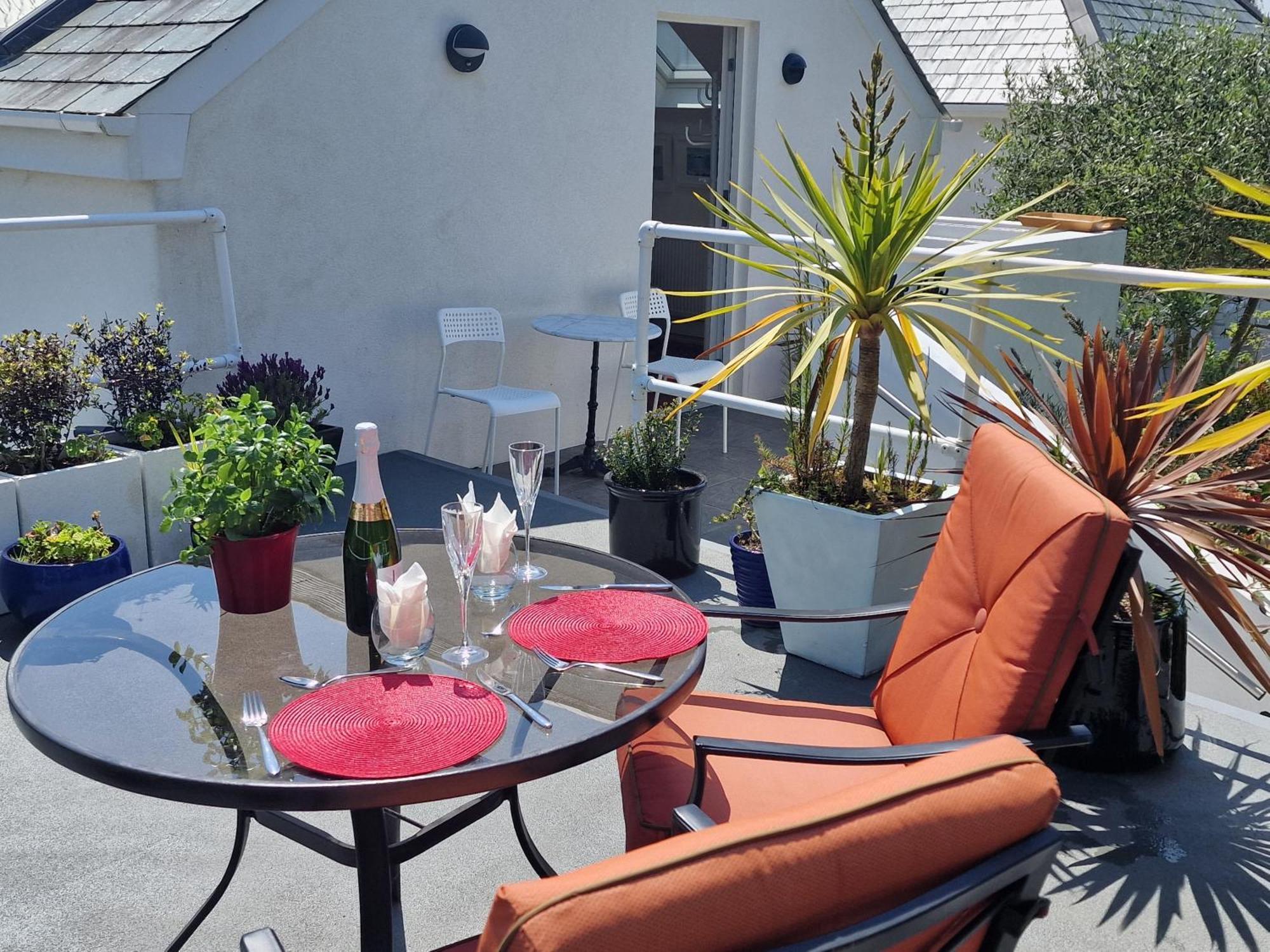 Blue Hills Luxury Apartment, Bay Front With Parking Falmouth Extérieur photo